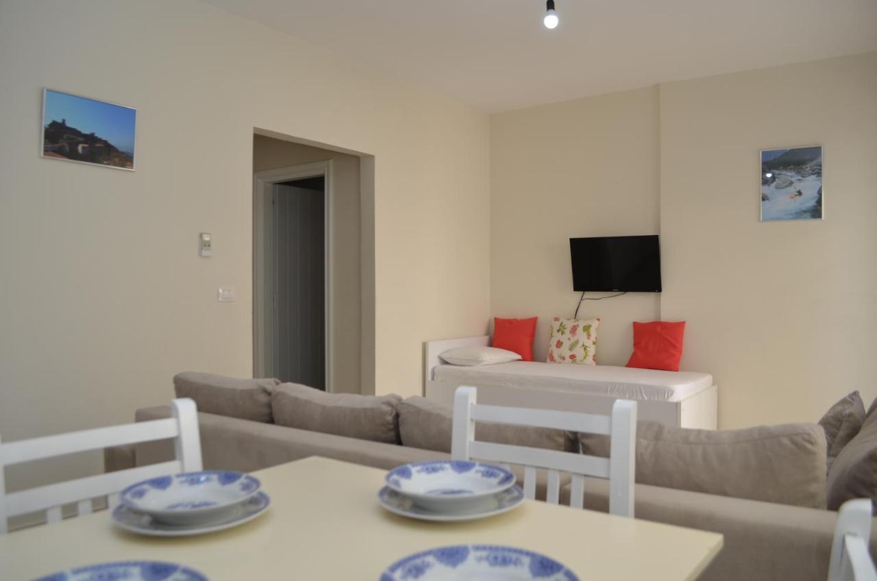 Sejdi Apartments Sarandë Exteriör bild